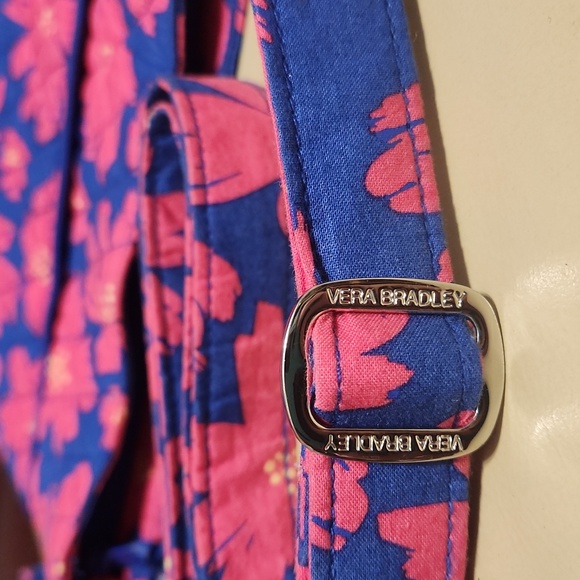 Make an offer. Vera Bradley Art Poppies Shoulder bag - Picture 4 of 12